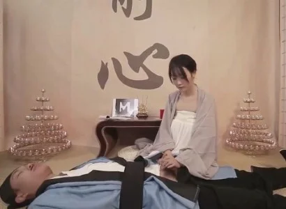 Nàng nữ tu gặp vị đạo sĩ bị thương
